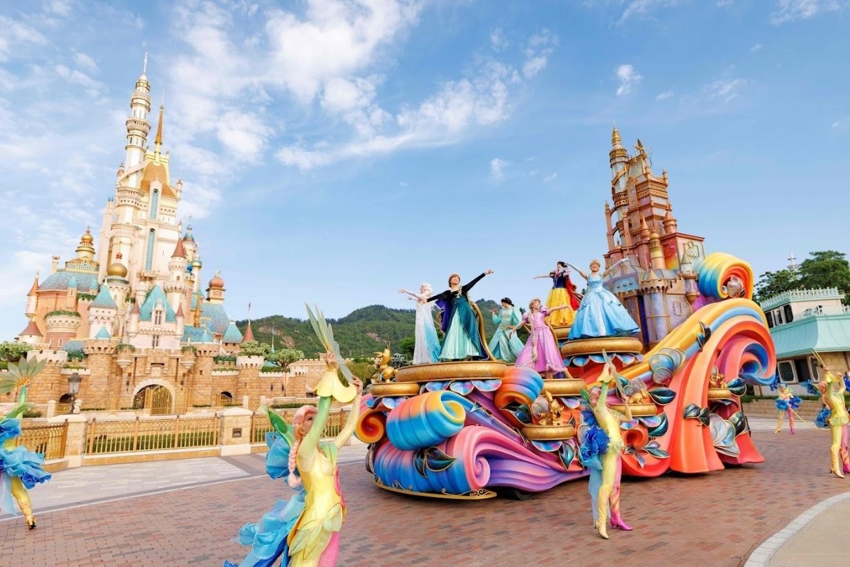 hongkong-disneyland-20th-anniversary-events-highlights