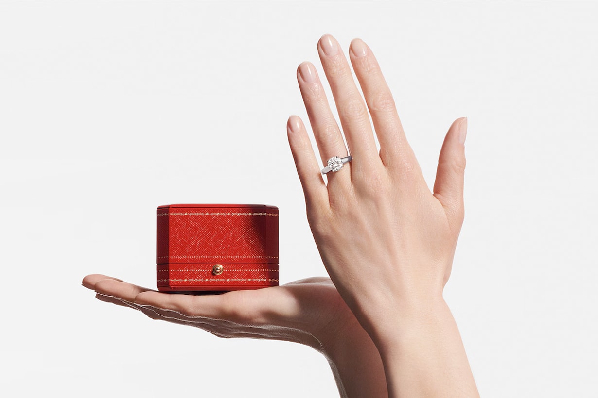 cartier Tiffany & Co. engagement ring how to choose red blue box collections diamond 