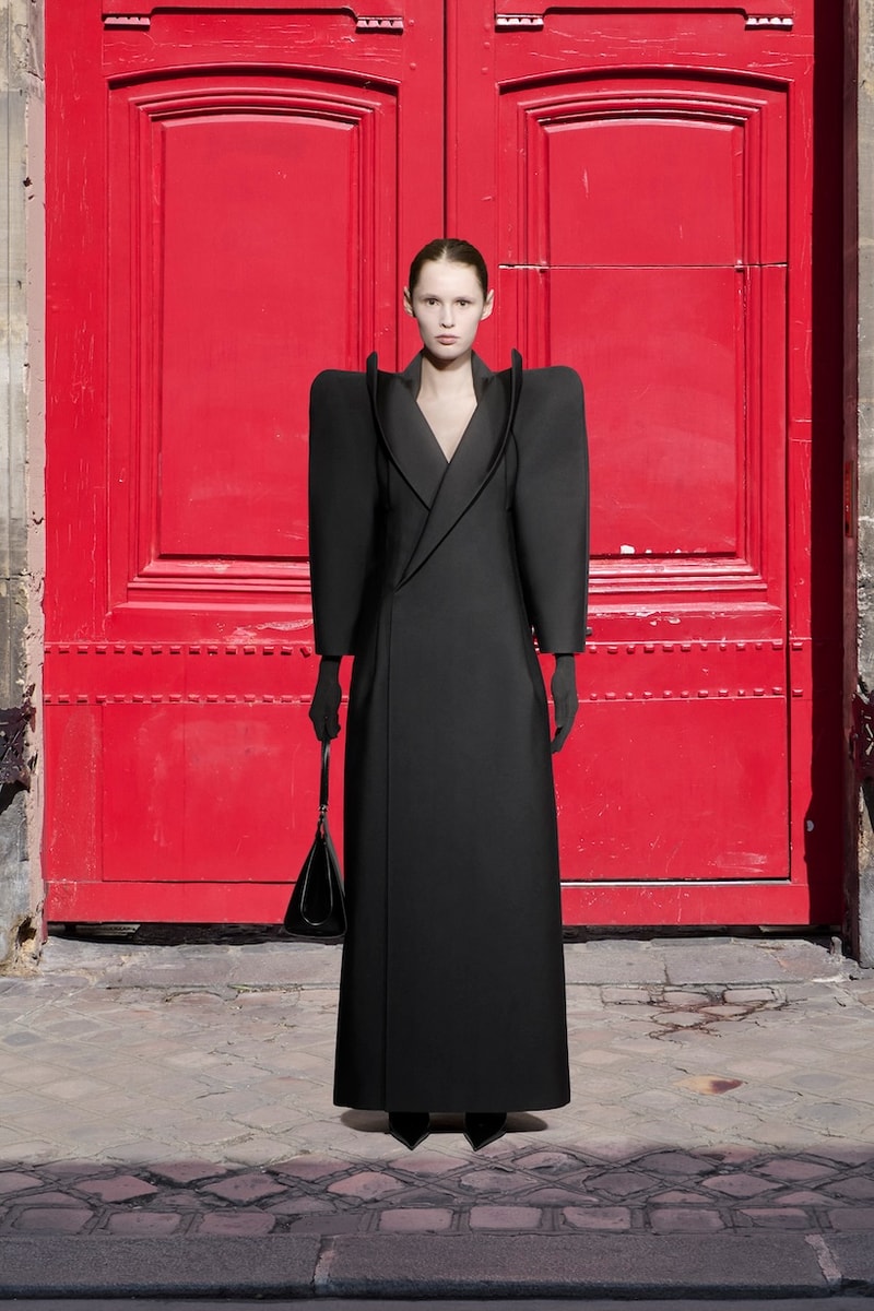 balenciaga demna  54th Couture Collection last 10th anniversary runway show