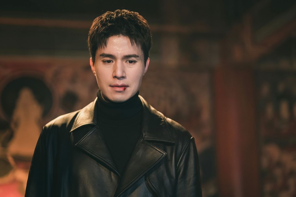 Disney plus The Nice Guy Korean Drama Lee Sung Kyung Lee Dong Wook