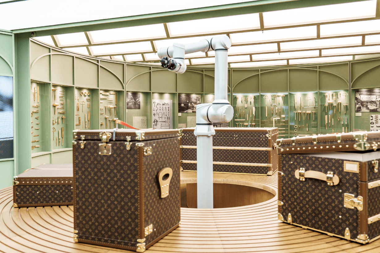 Louis Vuitton Shanghai The Louis Le Cafe Visionary Journey Books