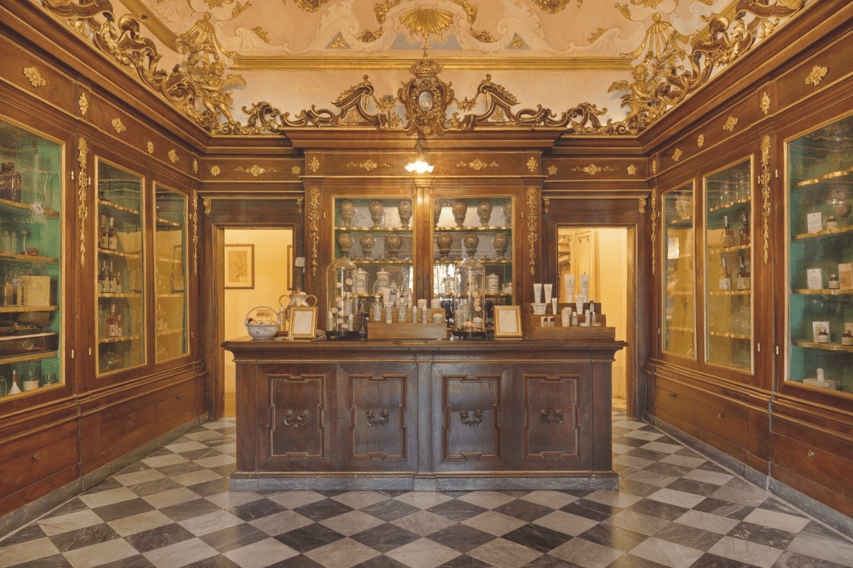 POPBEE Circle Giveaway Santa Maria Novella Firenze 1221