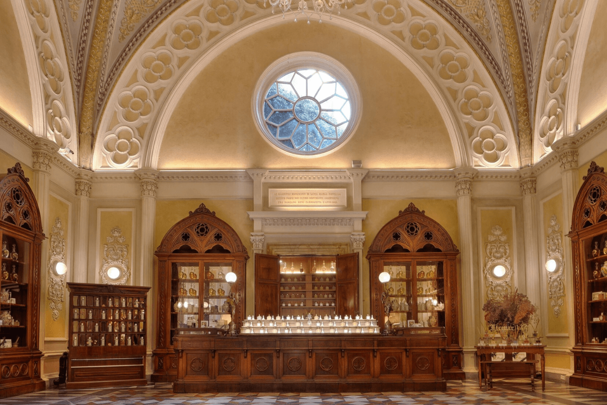 POPBEE Circle Giveaway Santa Maria Novella Firenze 1221