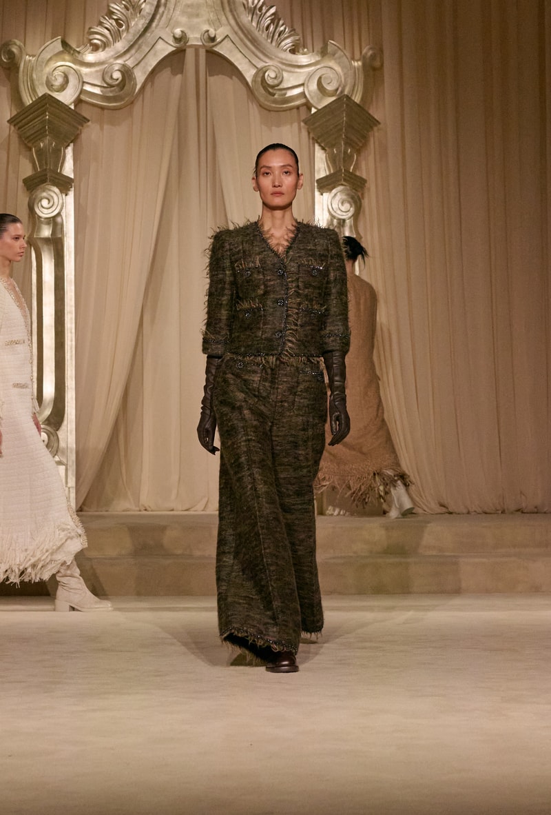 CHANEL Fall-Winter 2025 Haute Couture Show