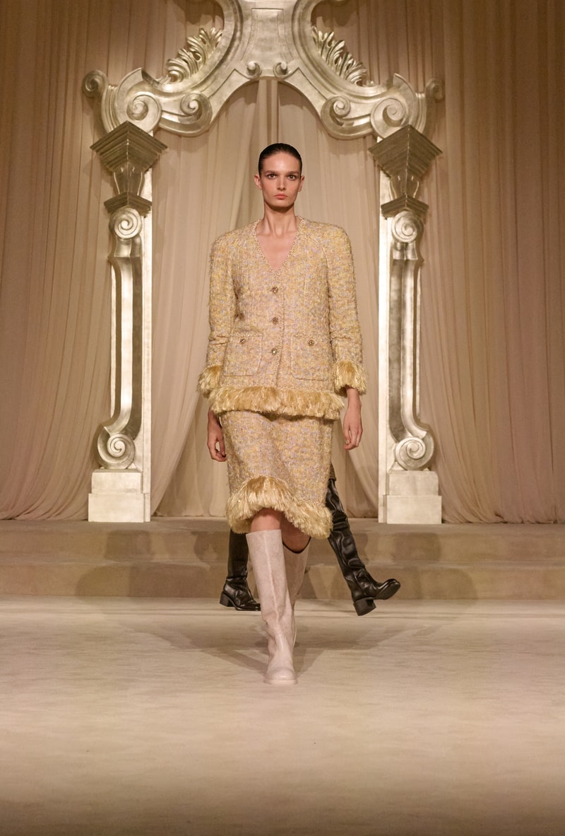CHANEL Fall-Winter 2025 Haute Couture Show