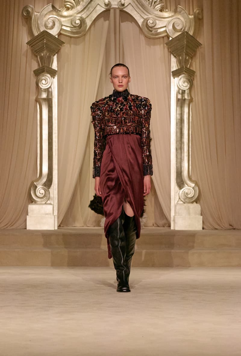 CHANEL Fall-Winter 2025 Haute Couture Show
