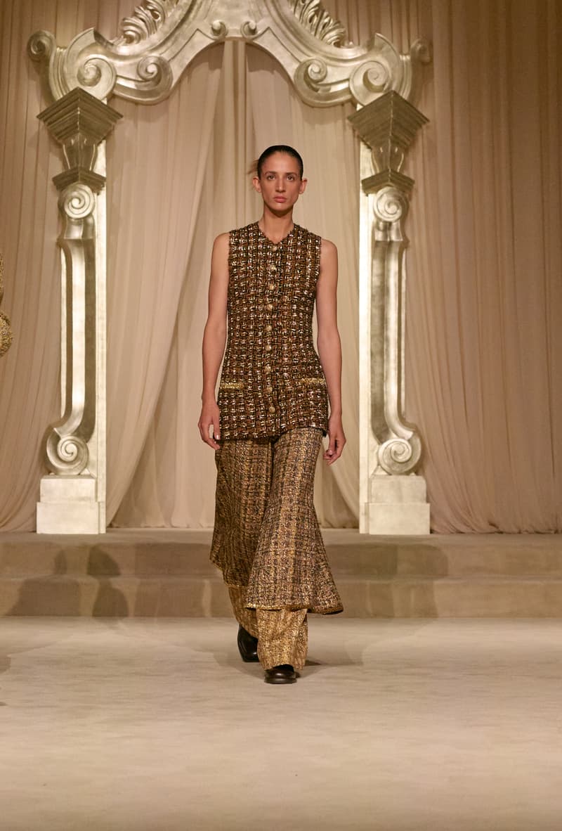 CHANEL Fall-Winter 2025 Haute Couture Show