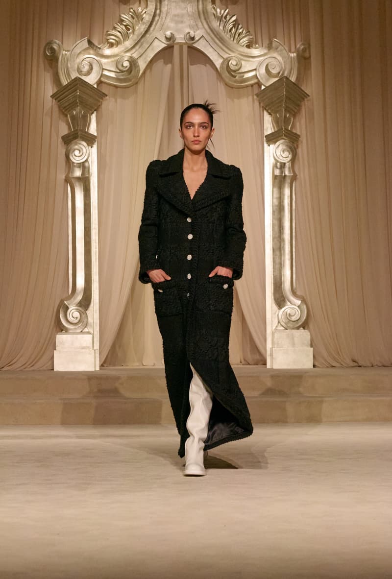 CHANEL Fall-Winter 2025 Haute Couture Show