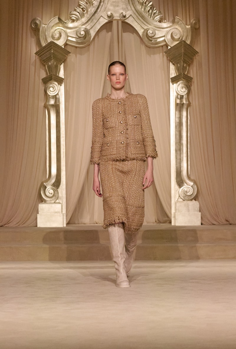 CHANEL Fall-Winter 2025 Haute Couture Show