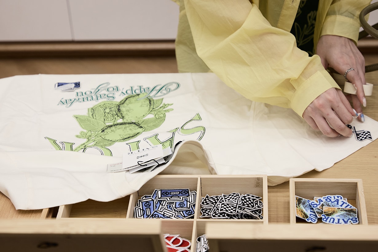 satur vinyl t-shirt taipei xinyi store opening