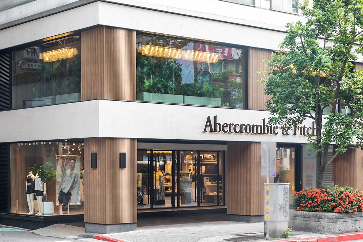 Abercrombie & Fitch A&F Taipei Getaway store open