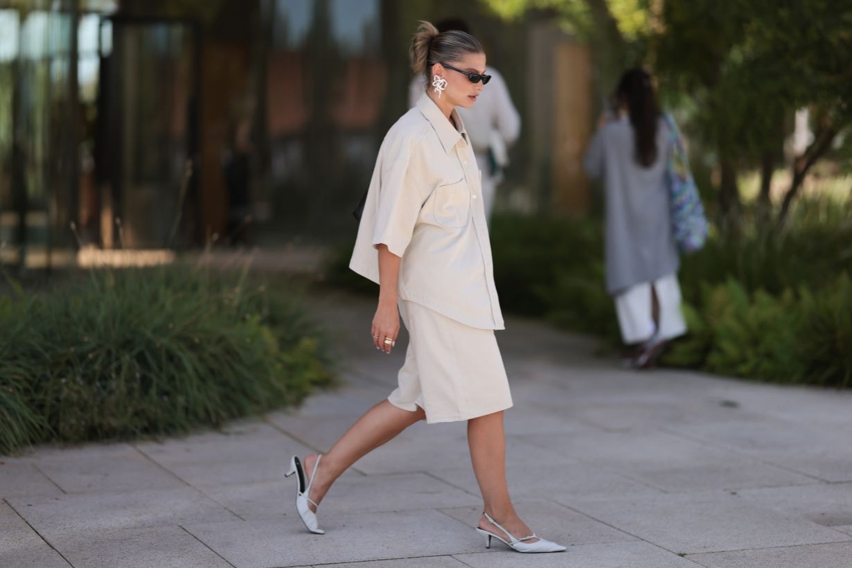 summer Bermuda shorts knee-length shorts style street snap