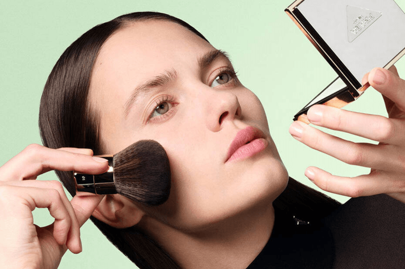 2025 summer new base makeup 6 benefit ettusais Tom Ford PONY PRADA