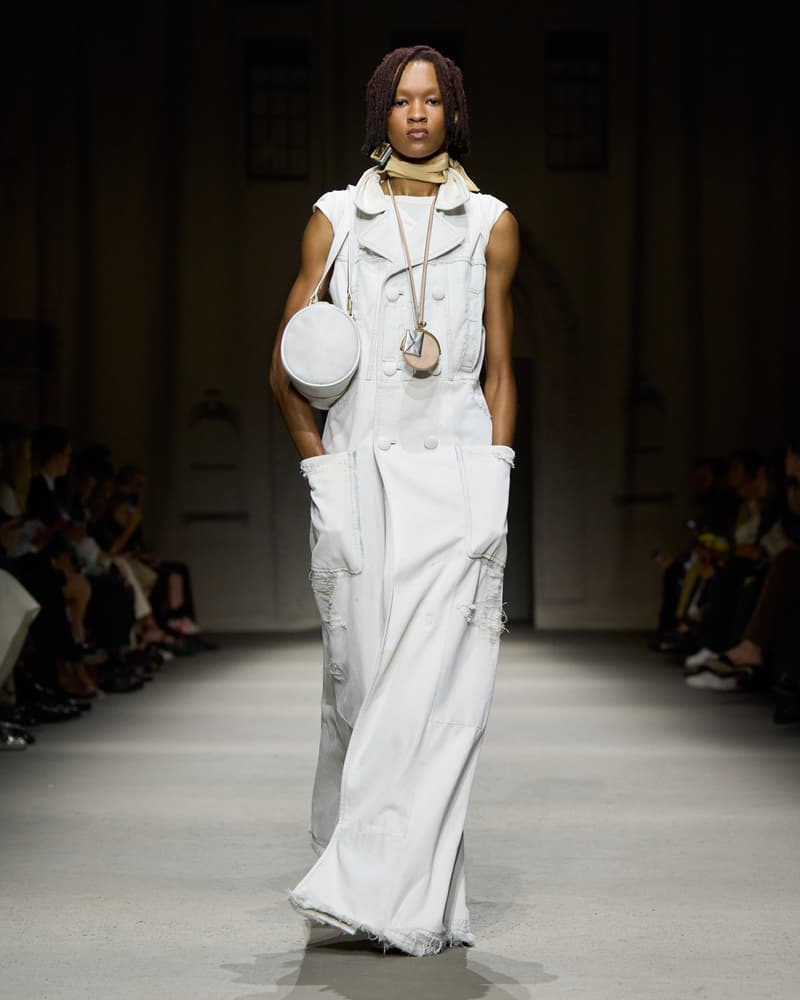 coach 2026 spring runway hightlight bag detail kisslock
