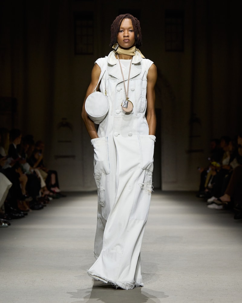 coach 2026 spring runway hightlight bag detail kisslock