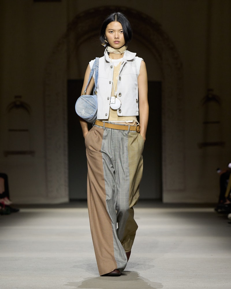 coach 2026 spring runway hightlight bag detail kisslock