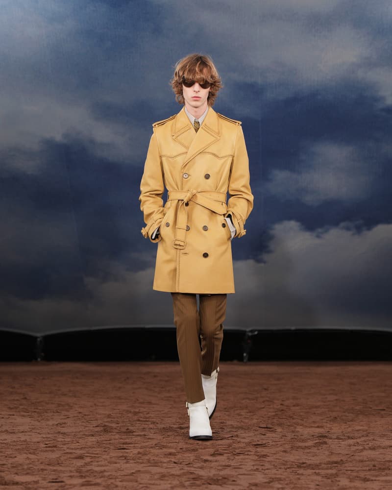 Burberry 2026 夏季系列：讓你知道英倫詩人也懂搖滾音樂！