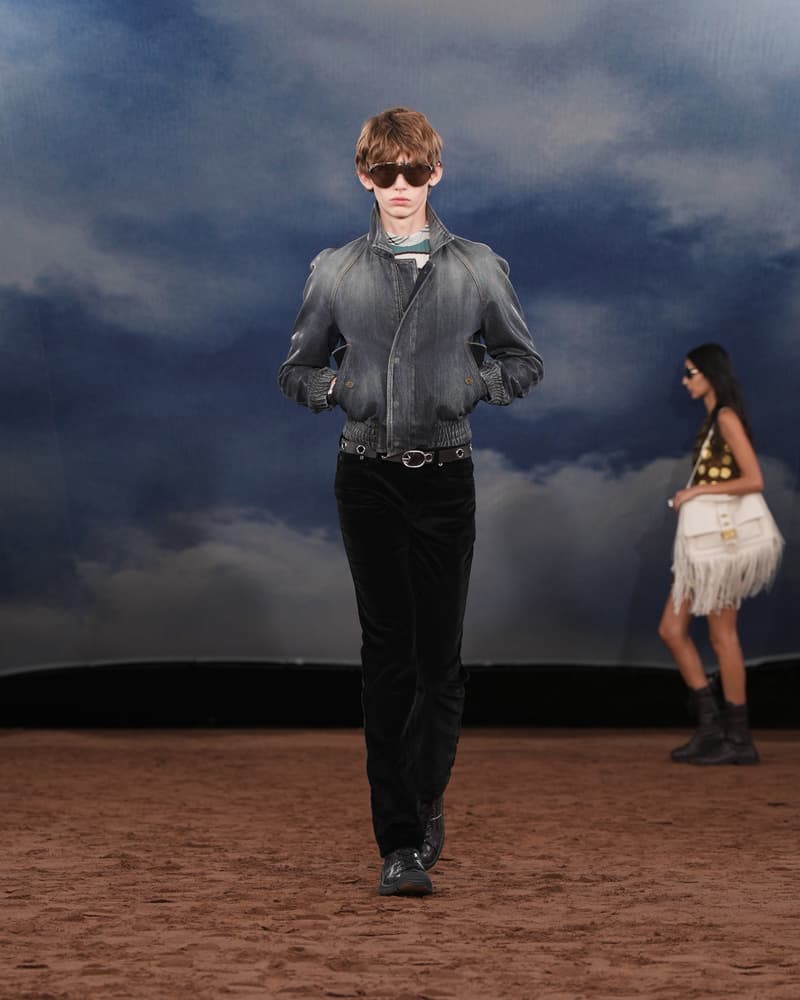 Burberry 2026 夏季系列：讓你知道英倫詩人也懂搖滾音樂！