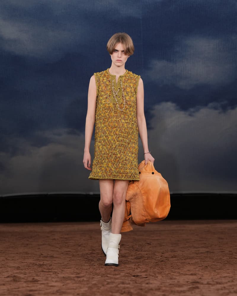 Burberry 2026 夏季系列：讓你知道英倫詩人也懂搖滾音樂！
