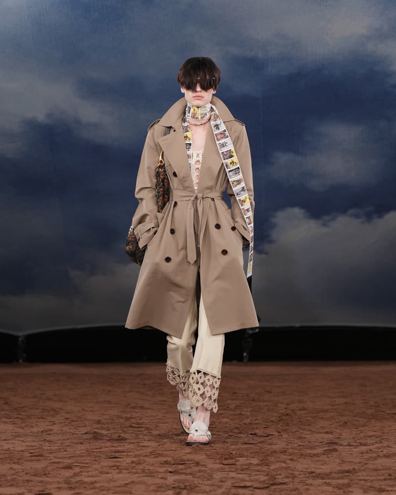 Burberry 2026 夏季系列：讓你知道英倫詩人也懂搖滾音樂！