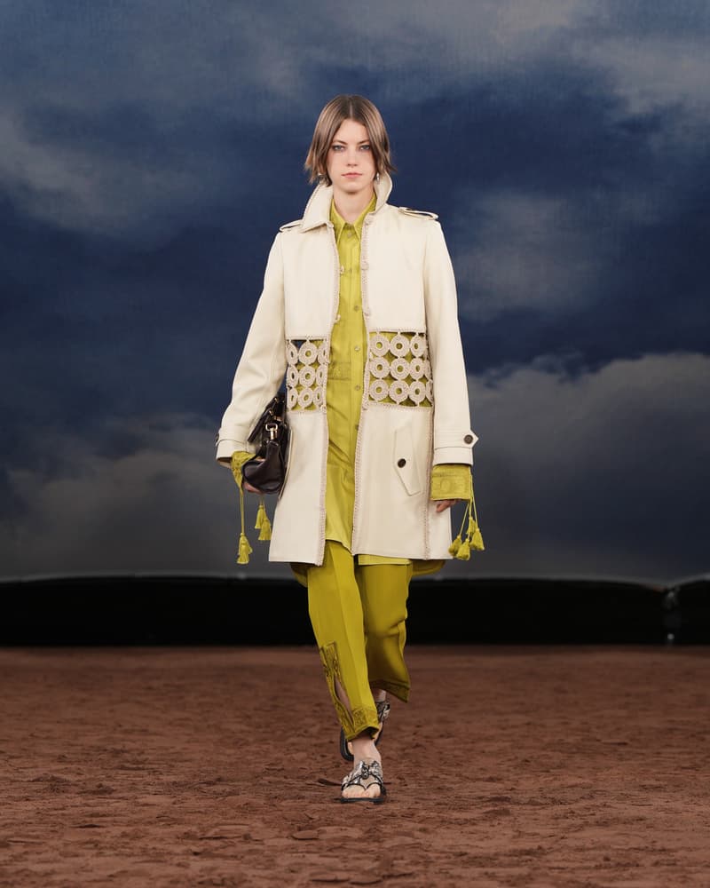 Burberry 2026 夏季系列：讓你知道英倫詩人也懂搖滾音樂！