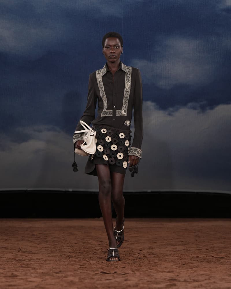 Burberry 2026 夏季系列：讓你知道英倫詩人也懂搖滾音樂！
