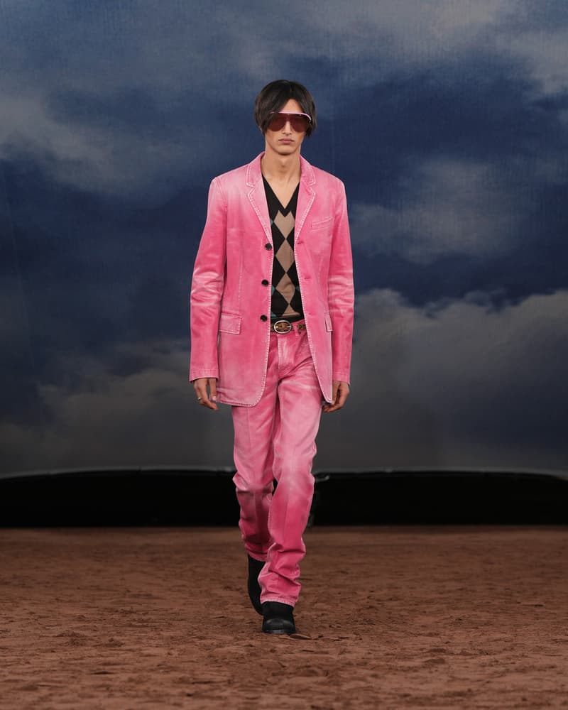 Burberry 2026 夏季系列：讓你知道英倫詩人也懂搖滾音樂！