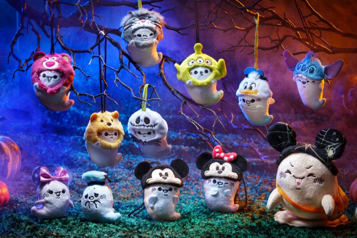 hong-kong-disneyland-halloween-friends-and-villains-wicked-20-years-anniversary-celebration