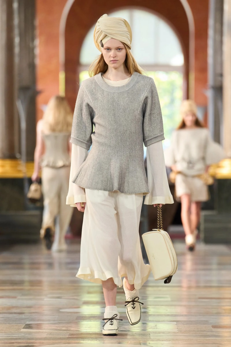 #PFW：穿越時空的奢華之旅...LOUIS VUITTON 2026 春夏，把居家生活變得精緻優雅！
