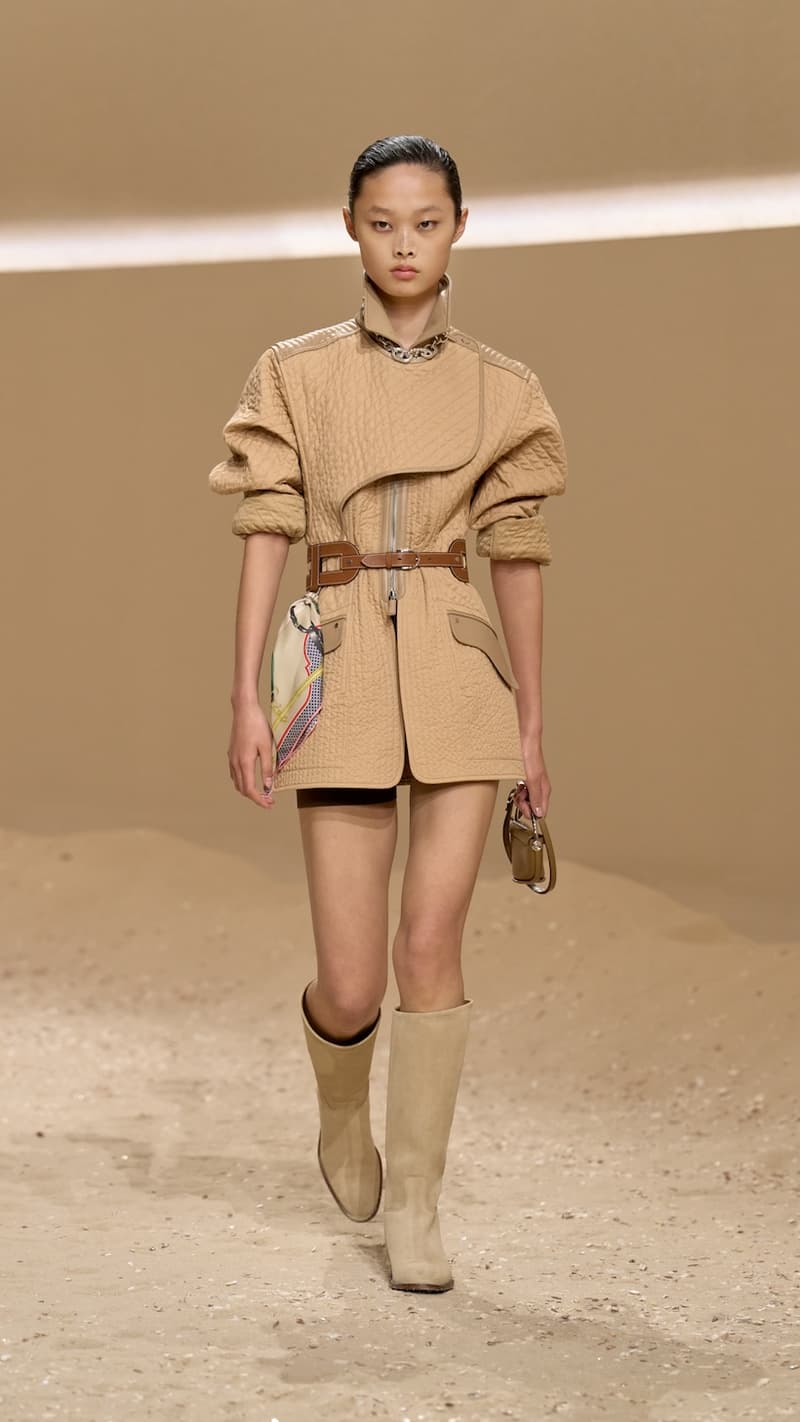 Hermès scarf tips 2026 spring summer pfw how to