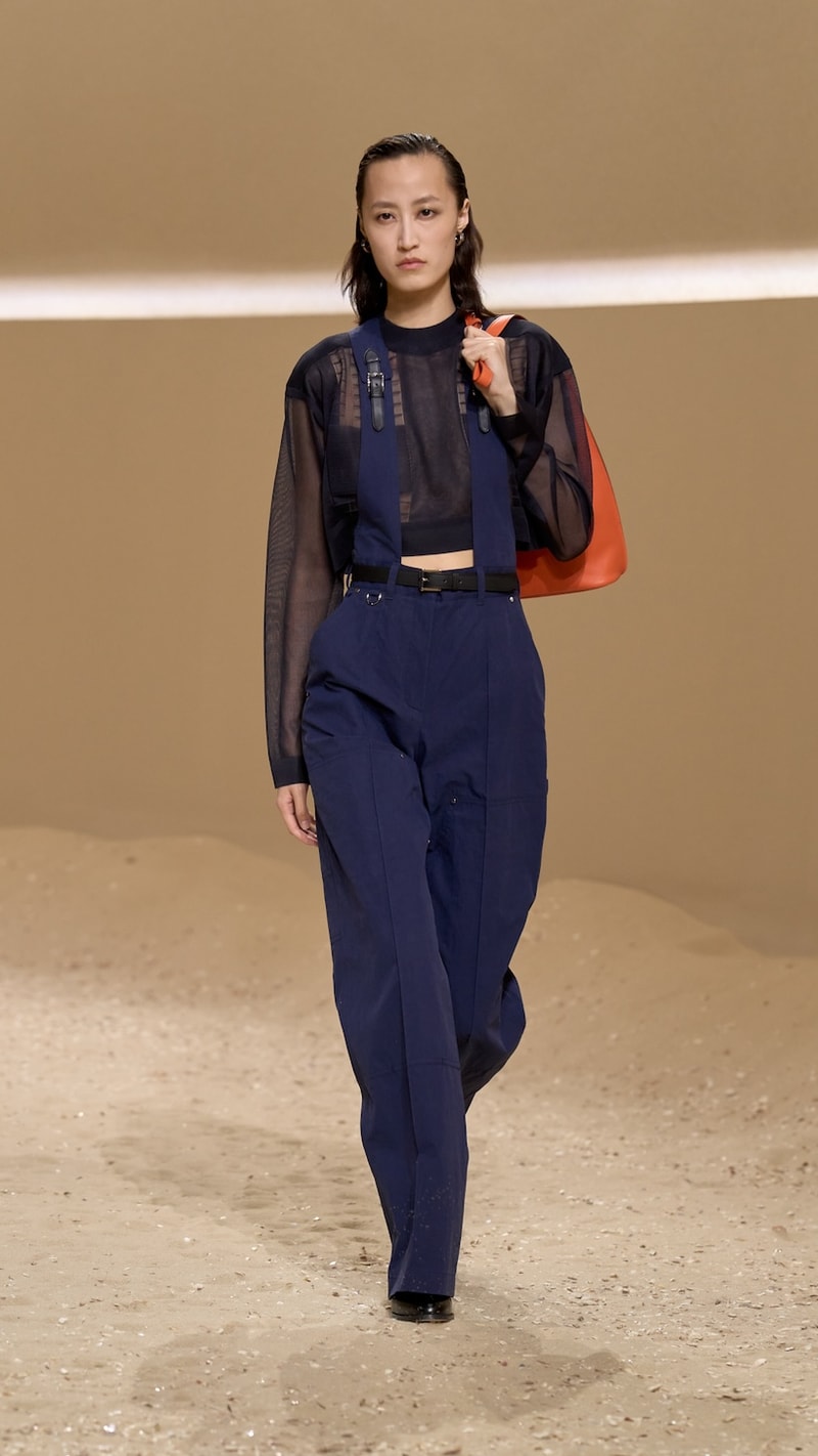 Hermès scarf tips 2026 spring summer pfw how to