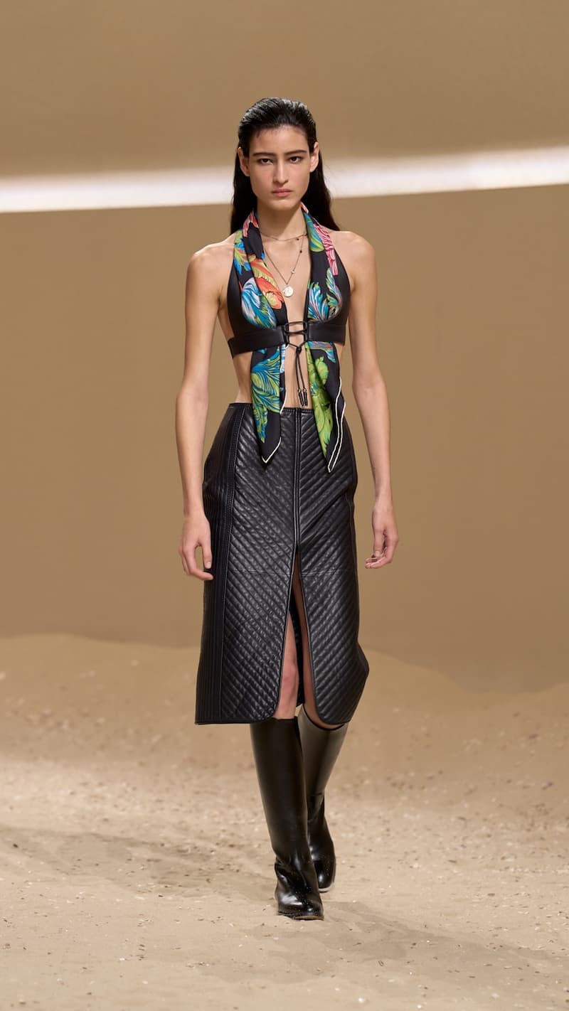 Hermès scarf tips 2026 spring summer pfw how to