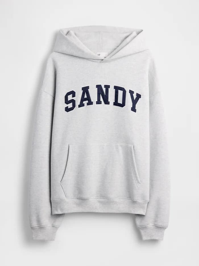 GAP 真是越來越懂女生了:蝴蝶結、蕾絲、毛茸茸設計...SANDY LIANG 設計師聯名系列