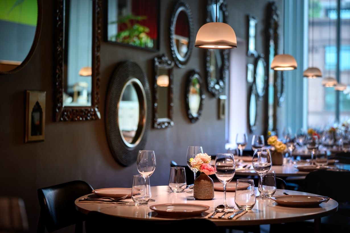 Summer Flowers Dining Room Taipei Vaz Joseph Elias