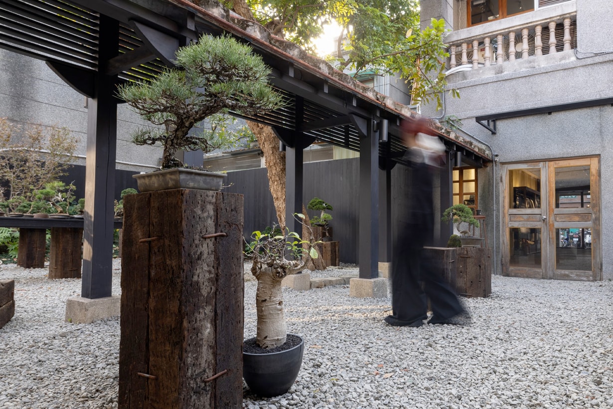 ura.219 taipei cafe reservation Dihua Street