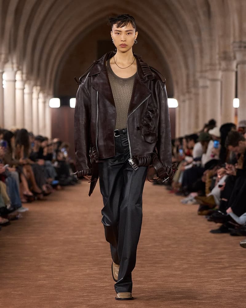 Acne Studios 2026 春夏系列打造無性別衣櫥，自己定義自己的風格！