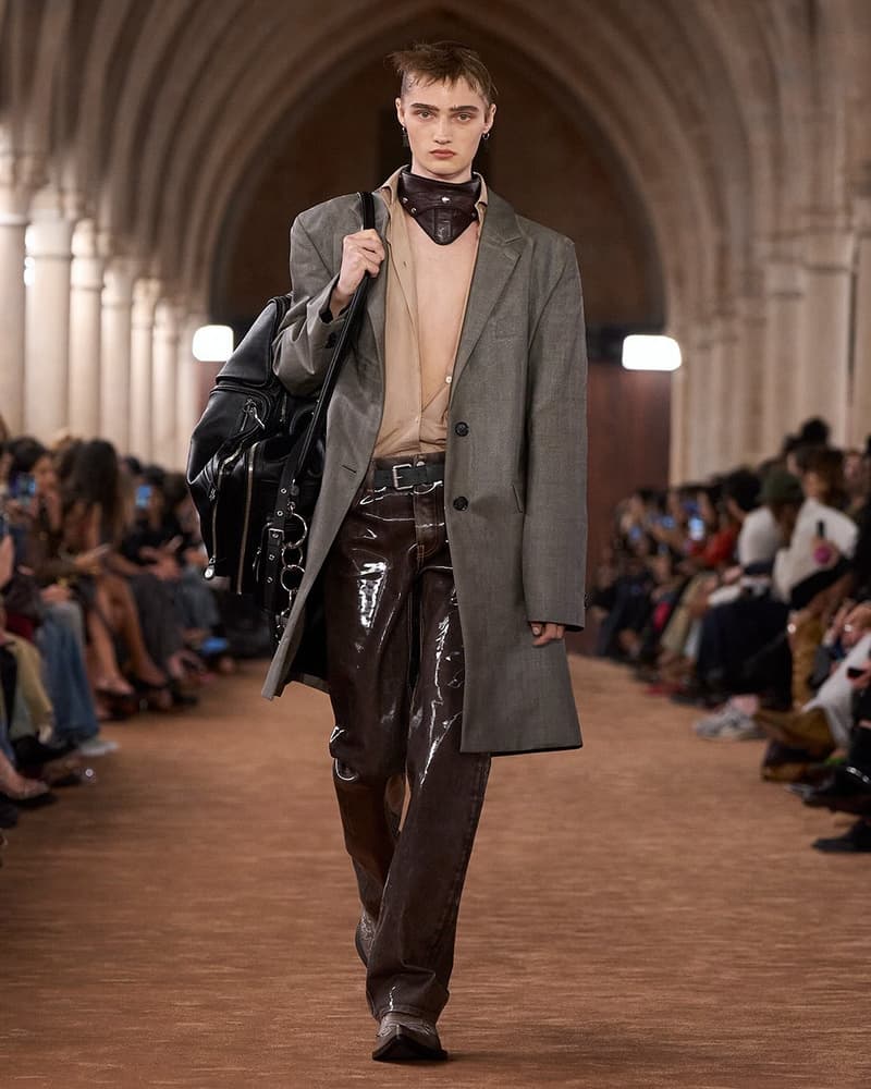 Acne Studios 2026 春夏系列打造無性別衣櫥，自己定義自己的風格！