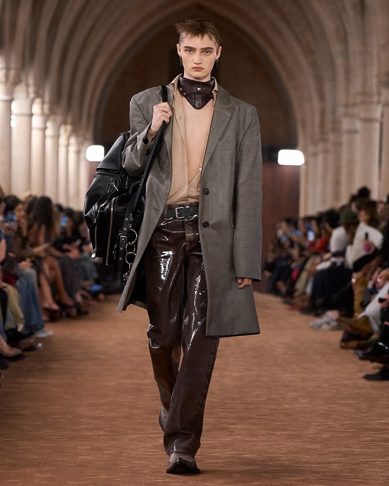 Acne Studios 2026 春夏系列打造無性別衣櫥，自己定義自己的風格！