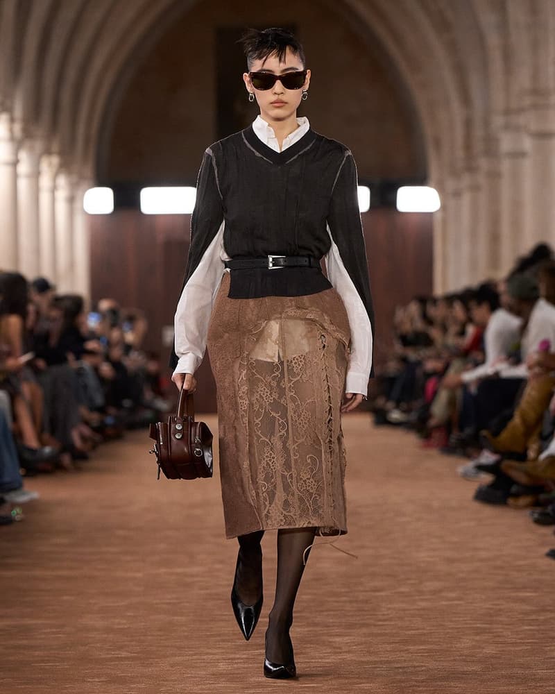 Acne Studios 2026 春夏系列打造無性別衣櫥，自己定義自己的風格！