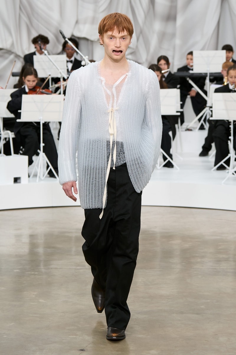 Maison Margiela SS26：詭異又清新，Glenn Martens 再次驚艷四座！