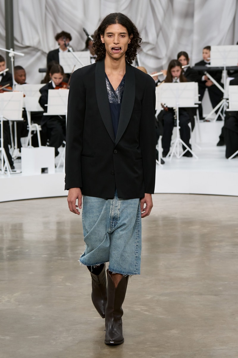 Maison Margiela SS26：詭異又清新，Glenn Martens 再次驚艷四座！