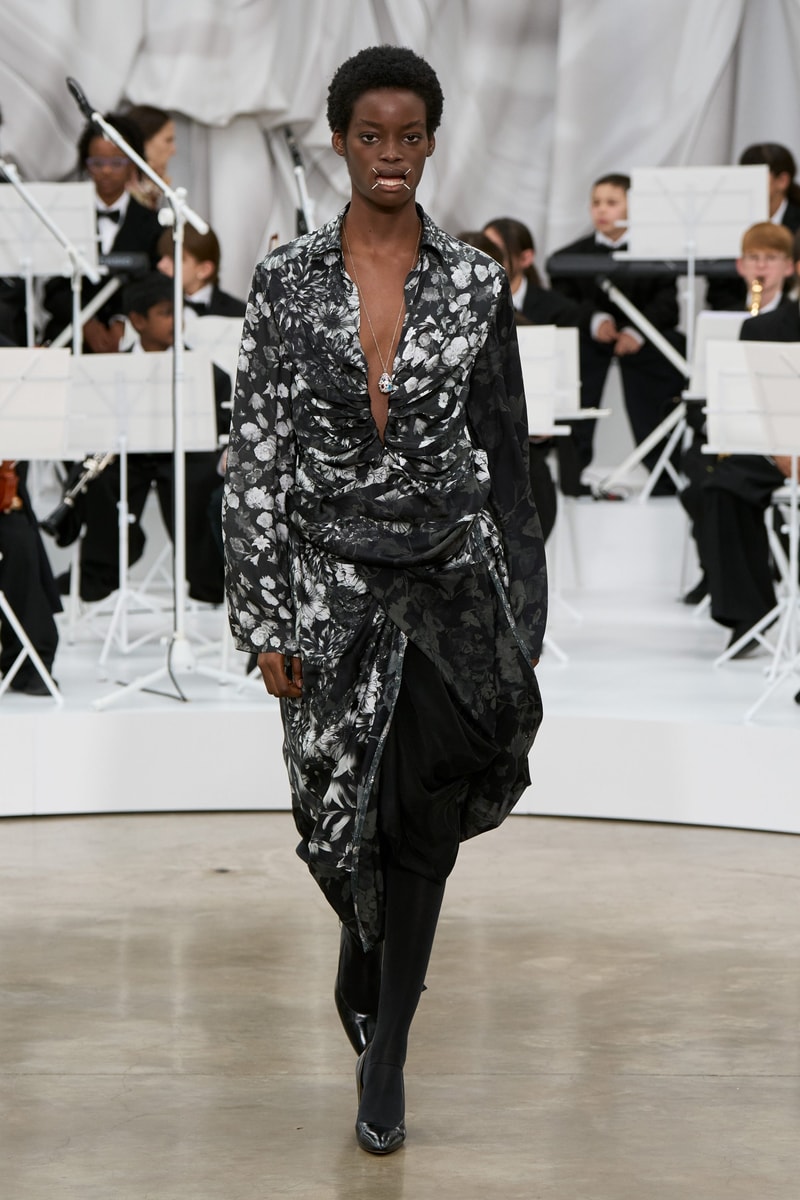 Maison Margiela SS26：詭異又清新，Glenn Martens 再次驚艷四座！