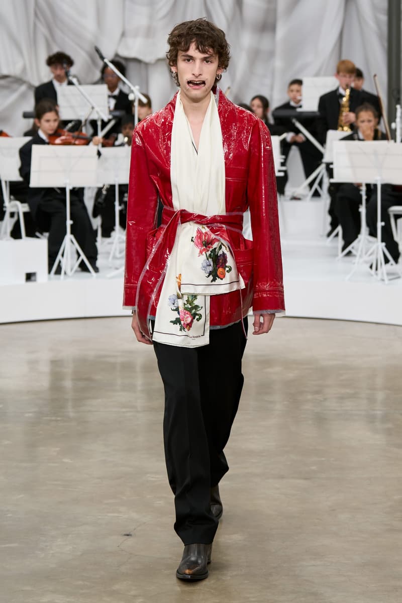 Maison Margiela SS26:詭異又清新,Glenn Martens 再次驚艷四座!