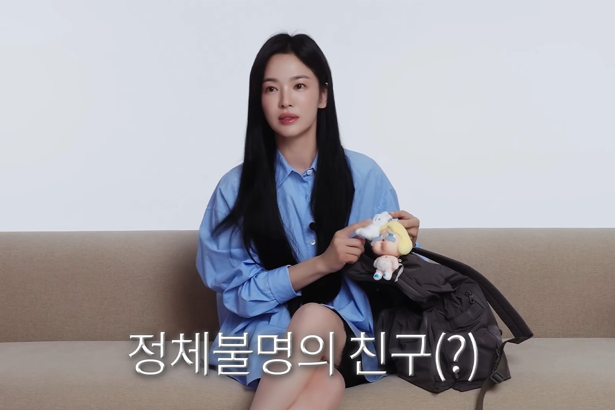 宋慧喬首度公開「手袋內容」：擁有老靈魂的她，原來是 Crybaby 粉絲！