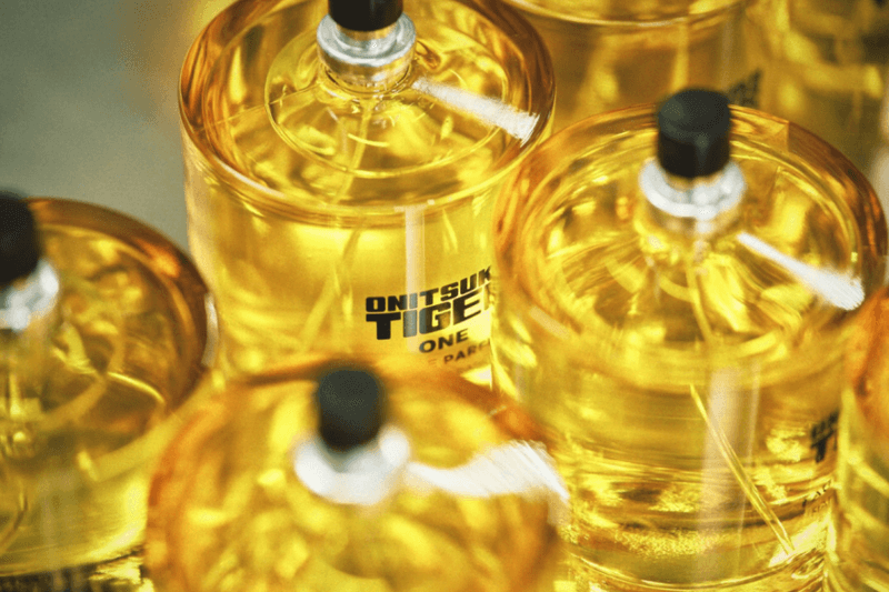 鬼虎塚不只賣鞋：ONITSUKA TIGER 首個香水系列登場，4 款新味道你最喜歡哪一款？