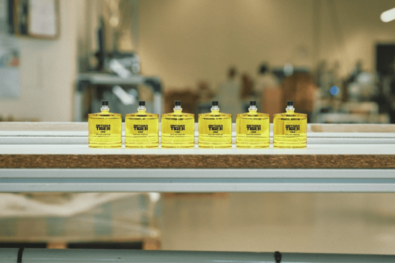 鬼虎塚不只賣鞋：ONITSUKA TIGER 首個香水系列登場，4 款新味道你最喜歡哪一款？