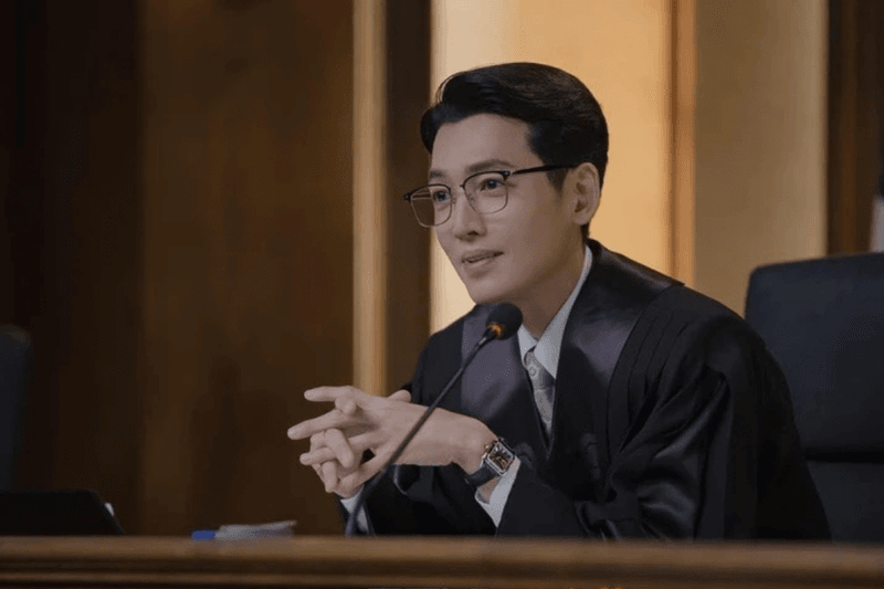 聖誕假期不無聊！Netflix 12 月片單重磅登場：《怪奇物語5結局》《艾蜜莉在巴黎5》《黑白大廚2》《認罪之罪》...