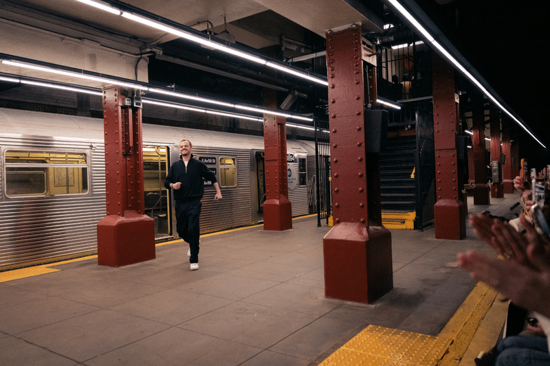 chanel Métiers d’art 2026 fashion show runway new york