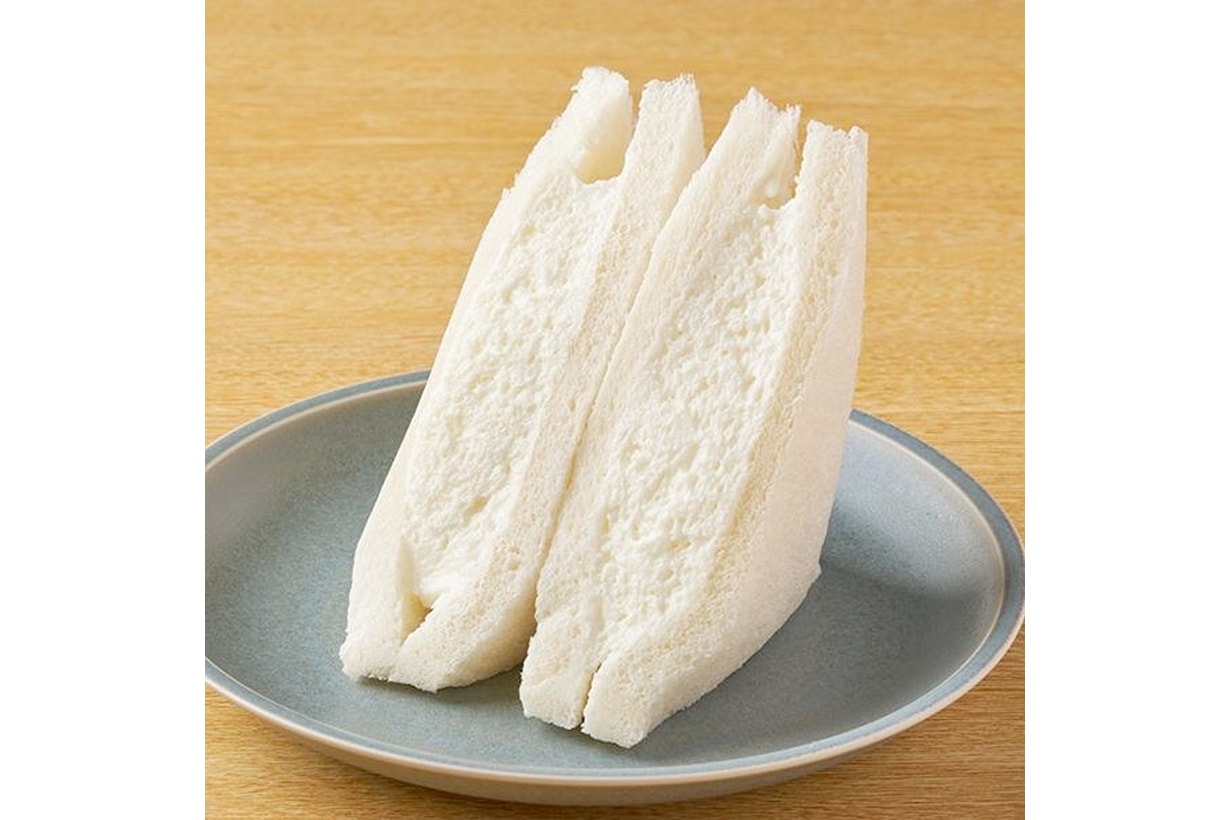 whipped cream sandwich japan family mart lawson dessert