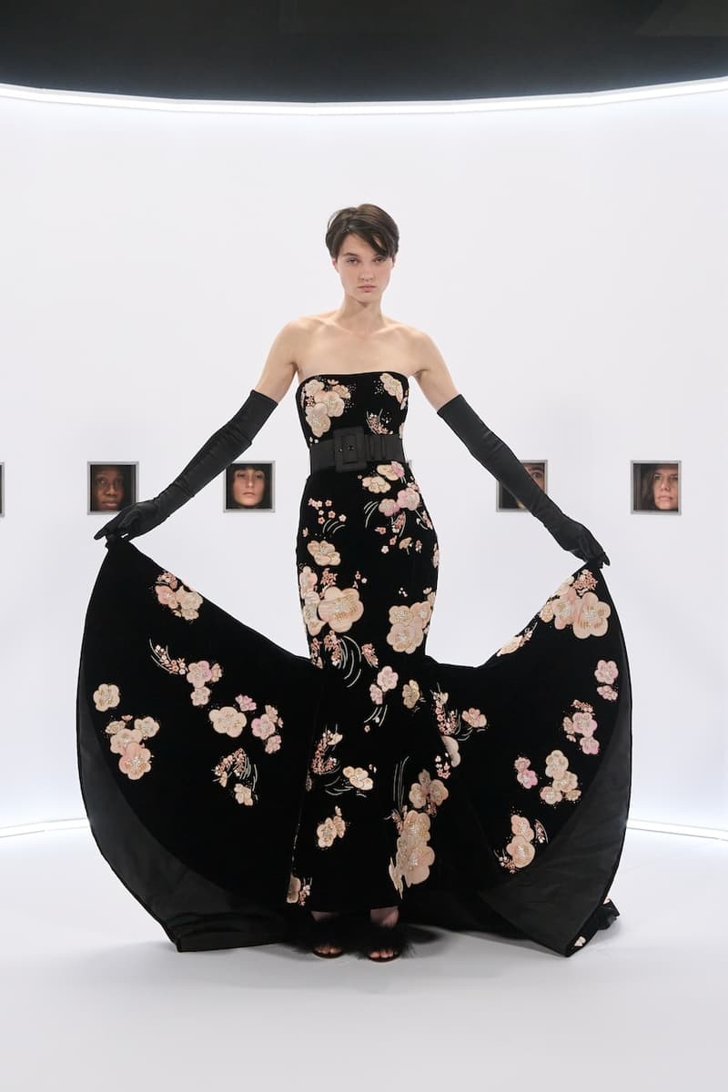 Valentino 2026 haute couture Kaiserpanorama setting reason 
